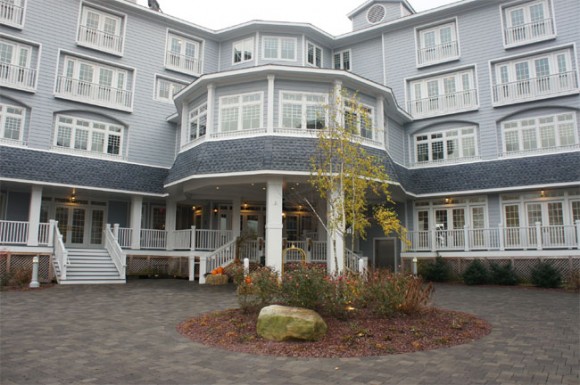 Madison Beach Hotel Review, Connecticut