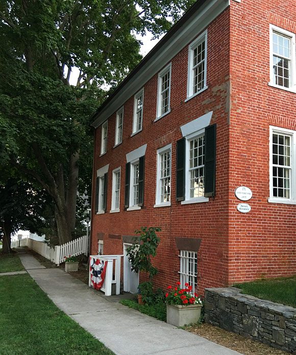 Colonial Houses Essex Connecticut