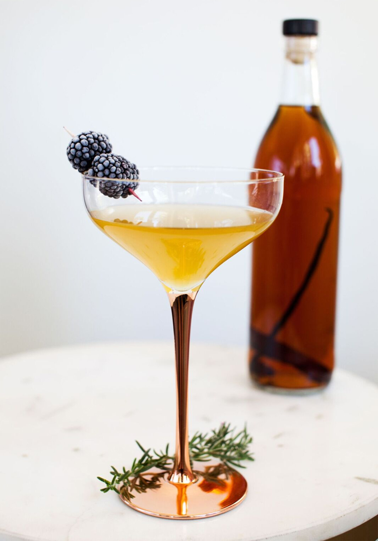 Sparkle and Spice Cocktail Recipe