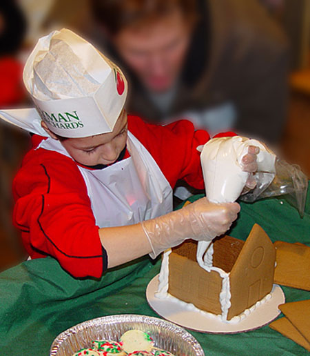 Children's Gingerbread House Classes at Lyman Orchards