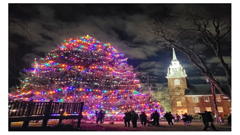 Annual Holidays at Main in Wethersfield