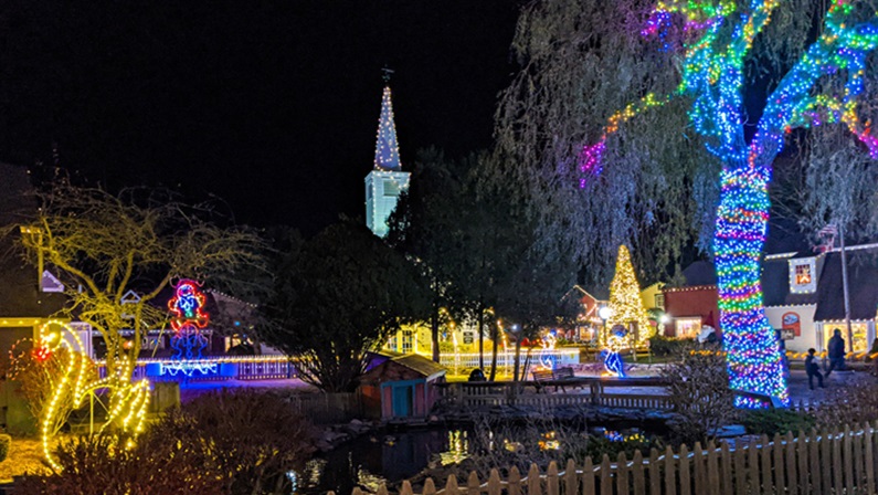 Holiday Lights Spectacular at Olde Mistick Village