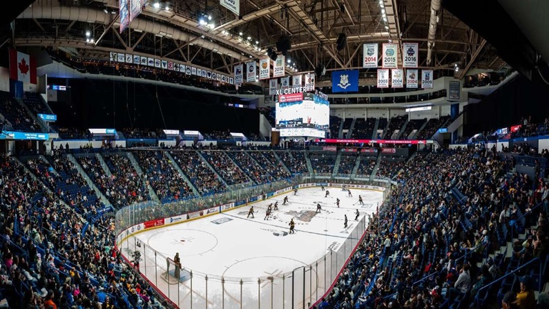 Hartford Wolf Pack vs Charlotte Checkers at the XL Center