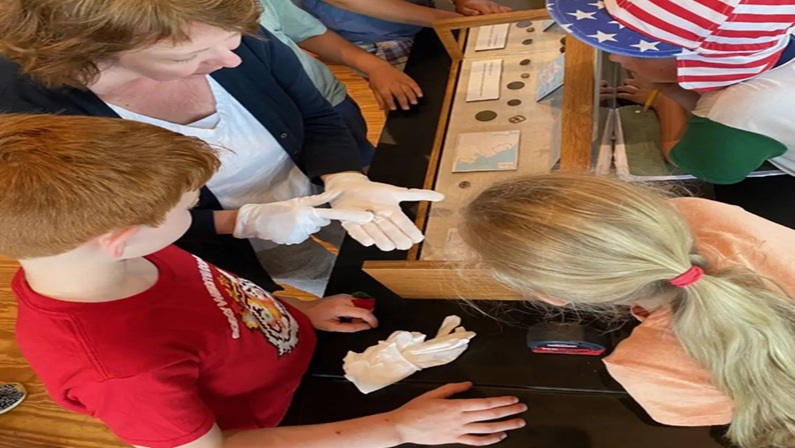 summer-camp-historic-voyagers-navigating-the-rivers-history-at-the-connecticut-river-museum Summer Camp: Historic Voyagers–Navigating the River’s History at the Connecticut River Museum
