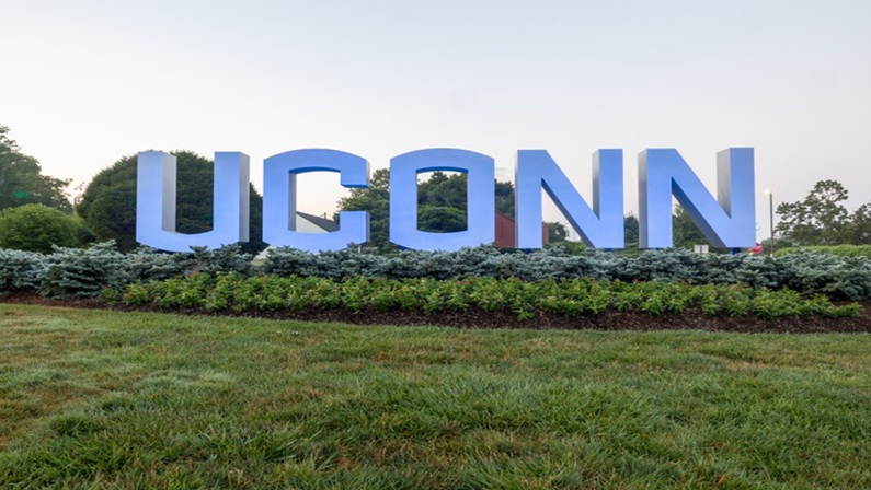 Welcome UConn Families! Open House at the Benton Museum of Art