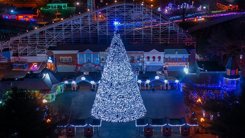 Holiday Lights ’25 at Lake Compounce Bristol