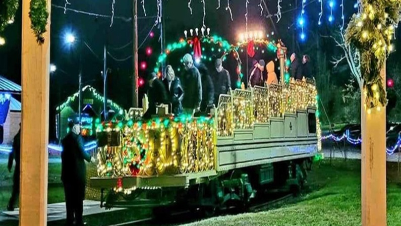 Winterfest and the Tunnel of Lights at Connecticut Trolley Museum