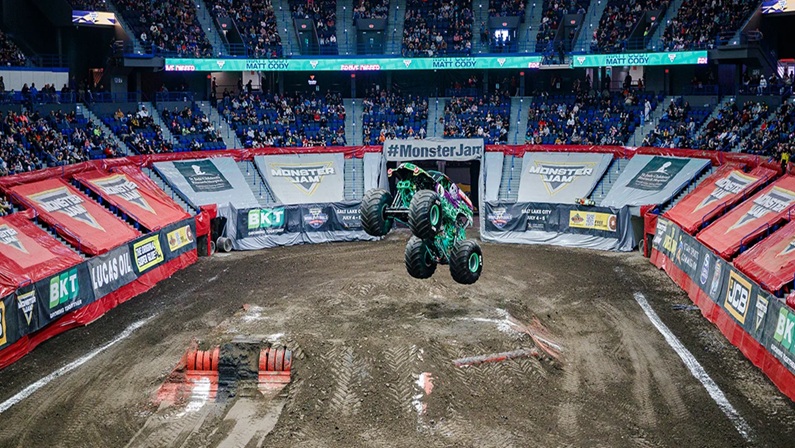 Monster Jam at PeoplesBank Arena