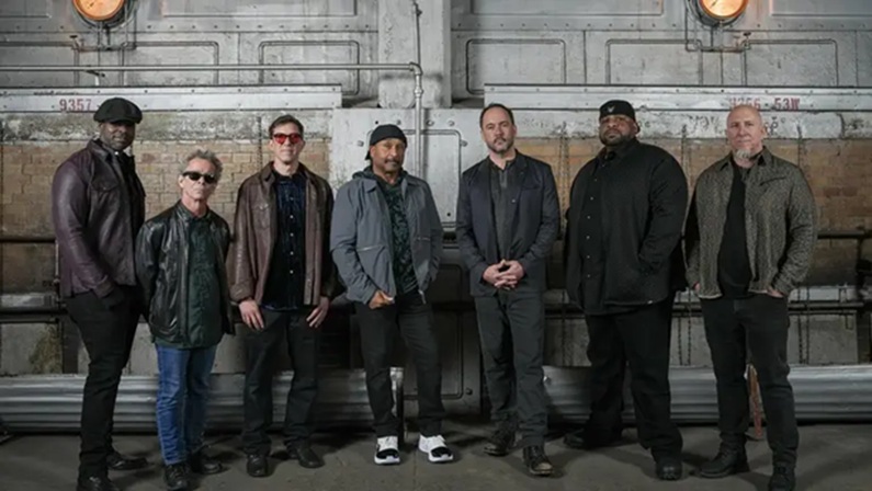 Dave Matthews Band at The Meadows Music Theatre
