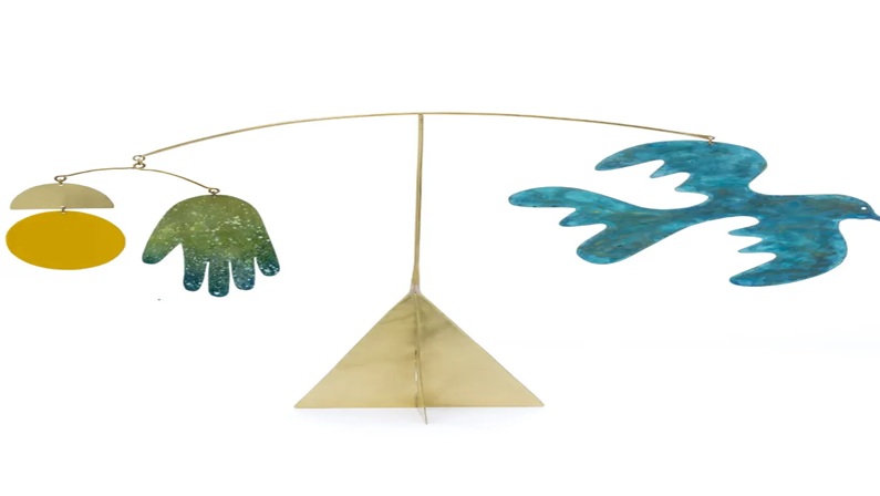 Bruce Beginnings: Moving Mobiles at Bruce Museum